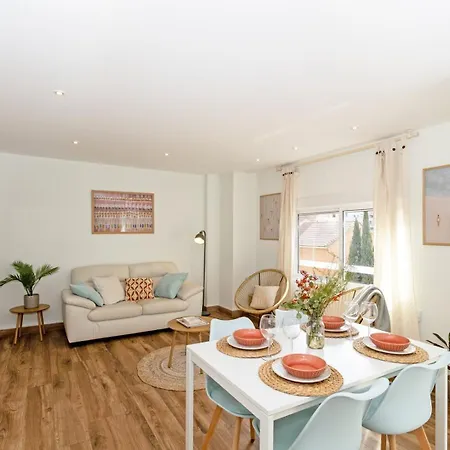 Guestready - Your Sunny Basecamp Lägenhet