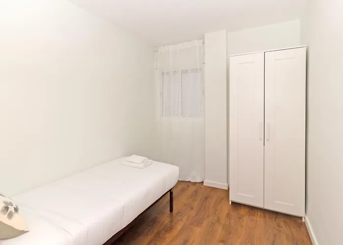 Guestready - Your Sunny Basecamp Apartament